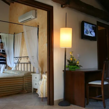 Hotel Vecchia Porta 3*